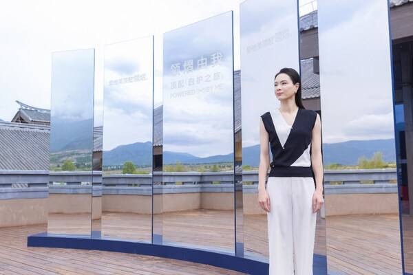 爱他美领熠3巅峰对话吴敏霞、陈辰：以长效自护，助力宝宝源续无限成长  第 3 张