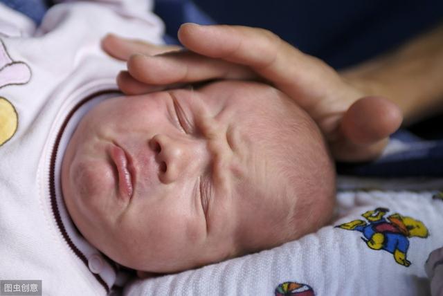 除了黄疸、假月经，这6种新生儿特殊生理现象，很多家长不知道