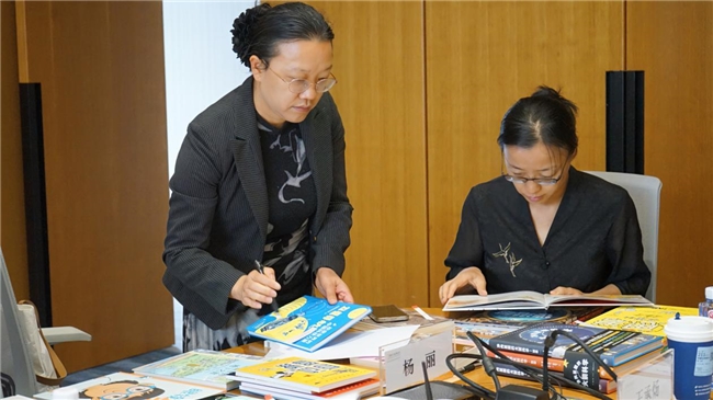 六一把“AI”读出来|2026年“小鹏友科技书单”正式发布 第 4 张 六一把“AI”读出来|2026年“小鹏友科技书单”正式发布 第 4 张